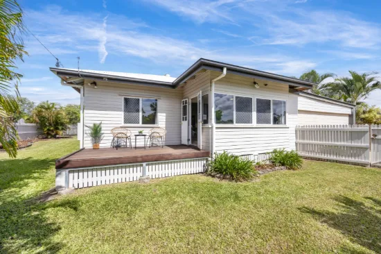 10 Downs Street, Gulliver, Qld 4812