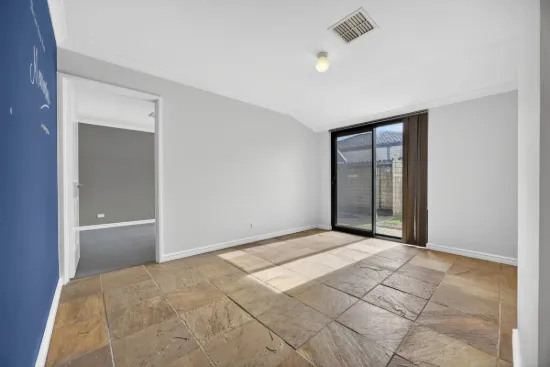10 Eiffel Crescent, Port Kennedy, WA 6172-Image