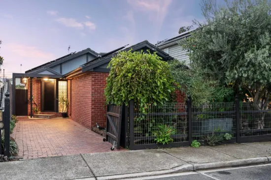 10 Ellesmere Street, Northcote, Vic 3070