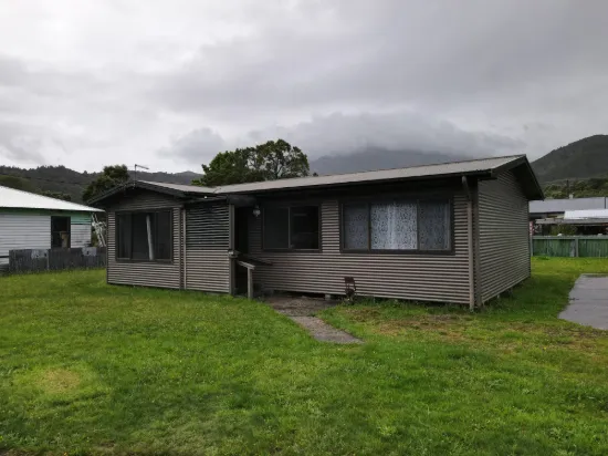 10 Elliott Street, Queenstown, Tas 7467