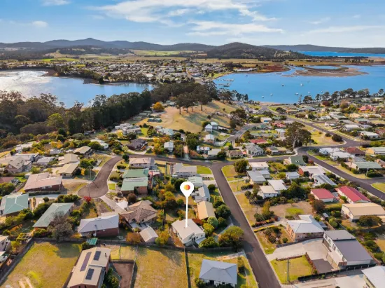 10 Erythos Grove, St Helens, Tas 7216