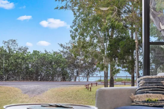 10 Esplanade, Point Vernon, Qld 4655-Image