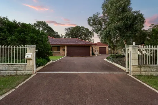 10 Exchequer Avenue, Greenfields, WA 6210