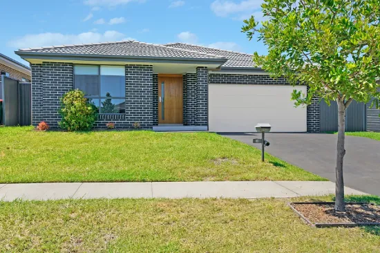 10 Galileo Street, Gregory Hills, NSW 2557
