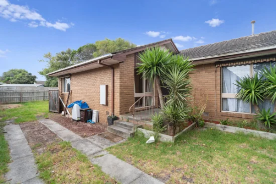 10 Garrylawn Court, Frankston, Vic 3199 - For Rent