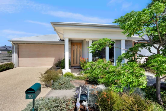 10 Glory Way, Armstrong Creek, Vic 3217 - For Sale
