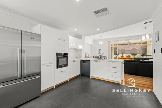 10 Gotch Crescent, Canning Vale, WA 6155-Image