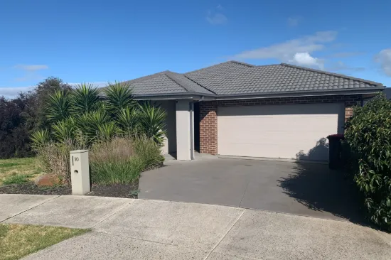 10 Grace Court, Beveridge, Vic 3753