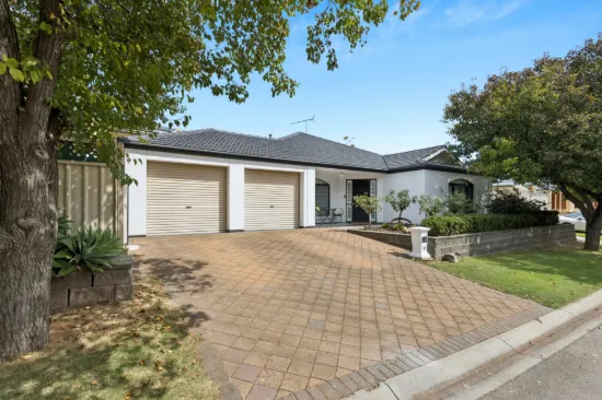 10 Gransden Parade, Greenwith, SA 5125