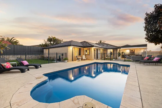 10 Grantala Close, Ocean Reef, WA 6027