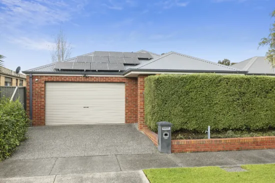10 Grey Teal Place, Lara, Vic 3212