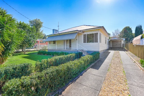 10 Griffin Avenue, Tamworth, NSW 2340 - Sold