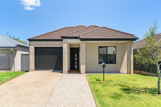 10 Griffin Crescent, Caloundra West, Qld 4551