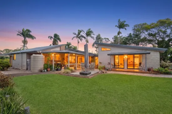 10 Gunsynd Court, Ningi, Qld 4511