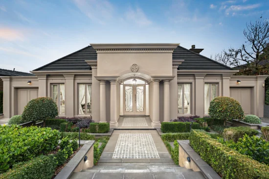 10 Gwingana Crescent, Glen Waverley, Vic 3150 - For Sale