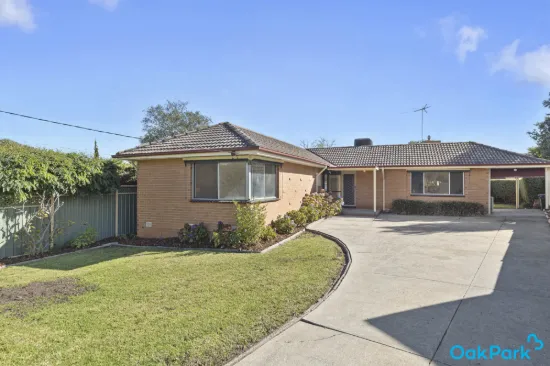10 Harra Court, Oak Park, Vic 3046