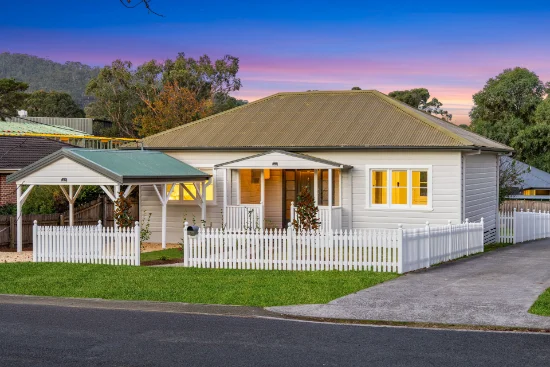 10 Henderson Avenue, Mittagong NSW 2575-Image