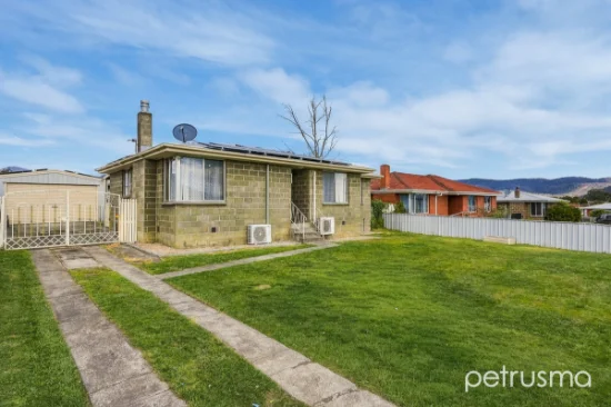 10 Henry Crescent, New Norfolk, Tas 7140