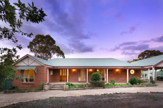 10 Henry Street, Chewton, Vic 3451