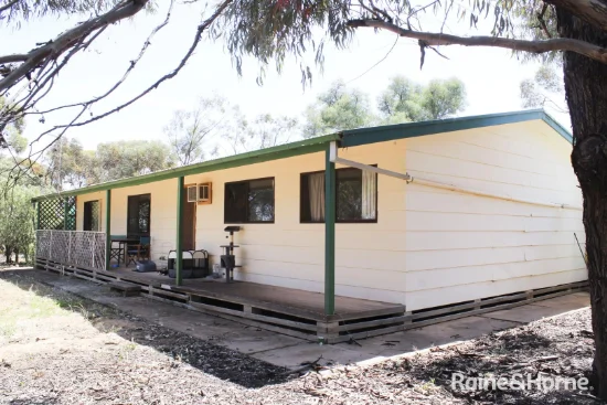 10 Herbert Street, Stirling North, SA 5710