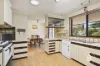 10 High Street, Avoca, Vic 3467-Image