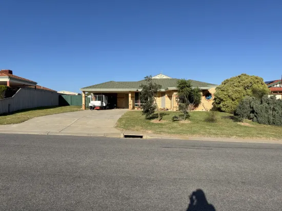 10 Hillview Drive, Drummond Cove, WA 6532