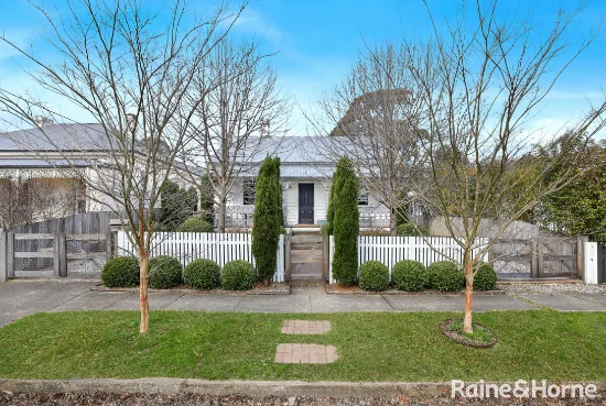 10 Holly Street, Bowral, NSW 2576