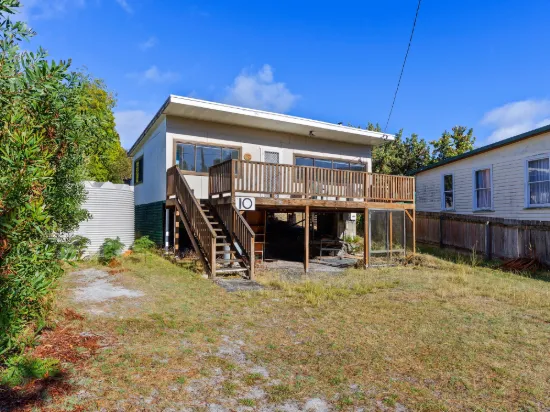 10 Honeysuckle Avenue, Sisters Beach, Tas 7321