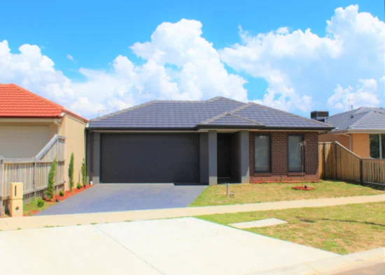10 Horsetail Way, Drouin, Vic 3818