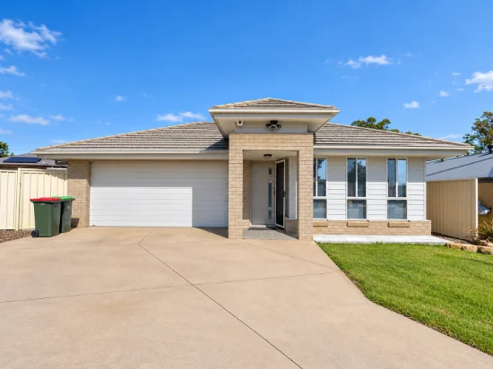 10 Hughes Close, Kurri Kurri NSW 2327-Image