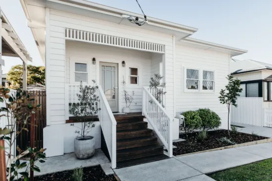 10 Hunter Street, Georgetown, NSW 2298
