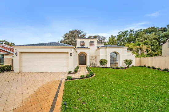 10 Illwarra, Canning Vale, WA 6155 - For Sale