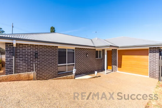 10 Irving Court, Harlaxton, Qld 4350