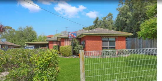 10 Irving Road, Pakenham, Vic 3810
