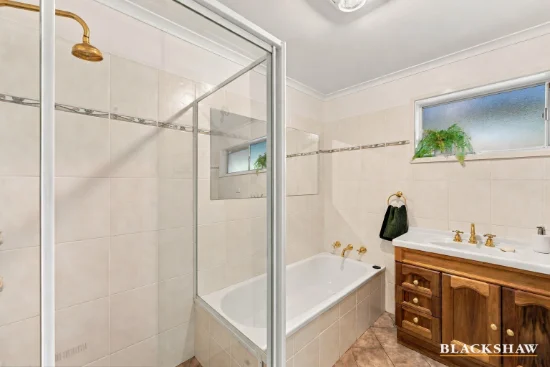 10 Jensen Place, Hughes, ACT 2605-Image