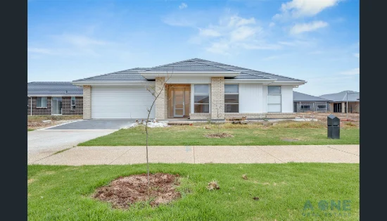 10 Kapinka Parade, Riverlea Park, SA 5120