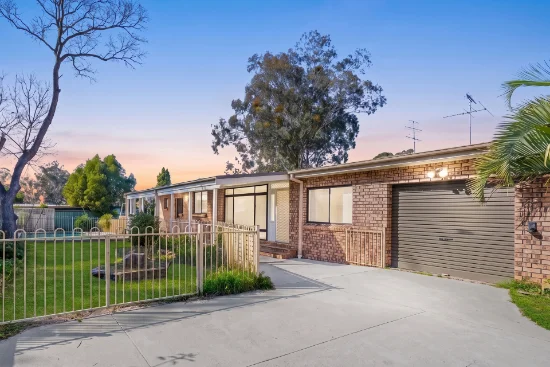 10 Kareela Avenue, Penrith, NSW 2750