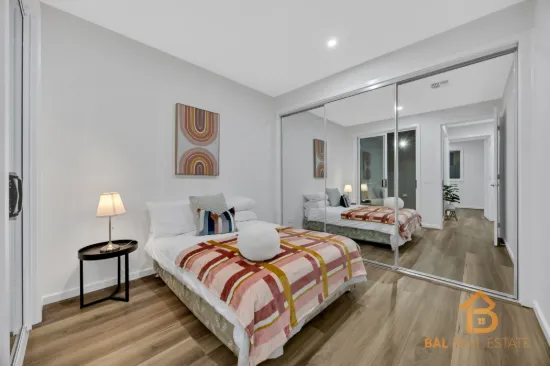 10 Khancoban Crescent, Wollert, Vic 3750-Image