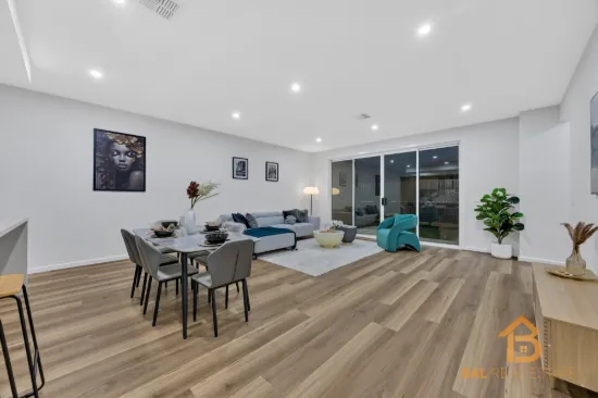 10 Khancoban Crescent, Wollert, Vic 3750-Image