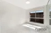10 Knowles Place, Bossley Park, NSW 2176-Image