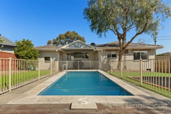 10 Knox Street, Carrum Downs, Vic 3201