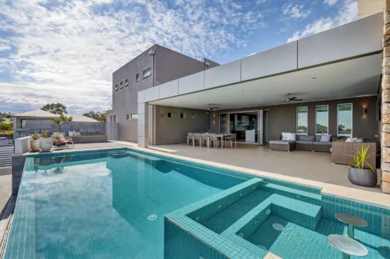 10 Kotara Drive, Greenwith, SA 5125