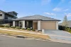 10 Lanham Street, Googong, NSW 2620