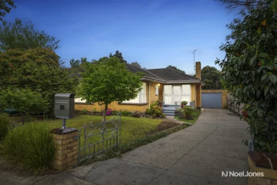 10 Laurence Grove, Ringwood East, Vic 3135 - For Sale