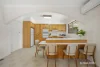 10 Laurence Grove, Ringwood East, Vic 3135-Image