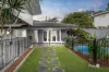 10 Lemm Street, Everton Hills, Qld 4053