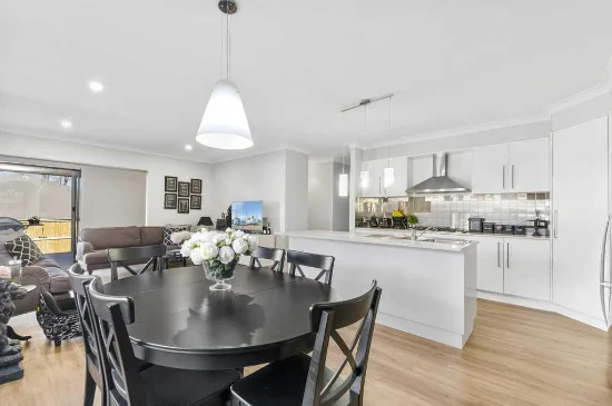 10 Leopold Street, Mittagong NSW 2575 - For Rent
