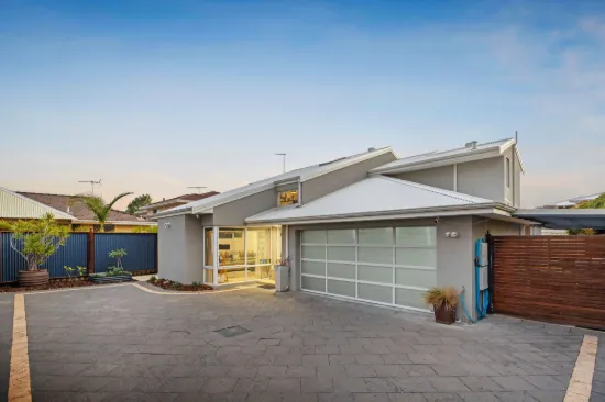 10 Lesueur Rise, Sorrento, WA 6020