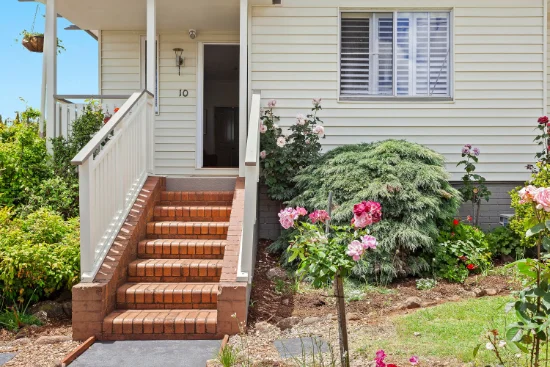 10 Llewellyn Street, Centenary Heights QLD 4350-Image