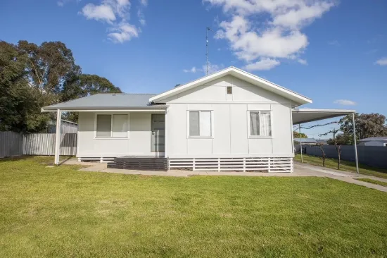 10 Lochiel Avenue, Naracoorte, SA 5271